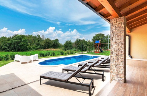 Nedescina House | Vacation home Jadran by Interhome