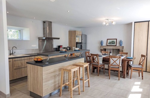 Plouegat-Moysan House | Vacation home Kerdro by Interhome