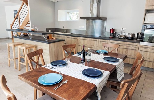 Plouegat-Moysan House | Vacation home Kerdro by Interhome