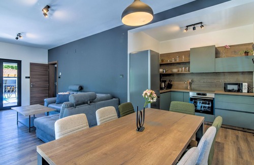 Novi Vinodolski House | Vacation home Kal by Interhome