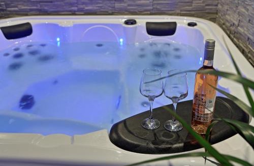 Brinje House | Vacation Home L&K SPA