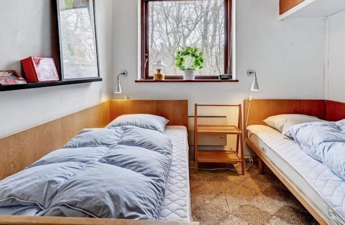 Lystrup House | Vacation home "Lavrens" - 200m from the sea in Djursland and Mols in Egå - 5 persons, 2 bedrooms
