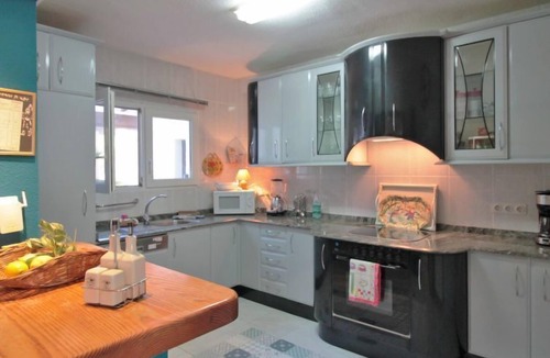 Bell Horizo House | Vacation home Leon by Interhome