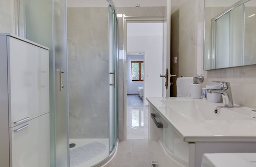 Novigrad House | Vacation home Lorena by Interhome