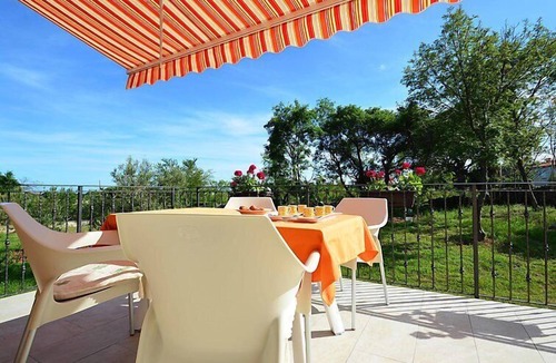 Rakalj House | Vacation home Lory by Interhome