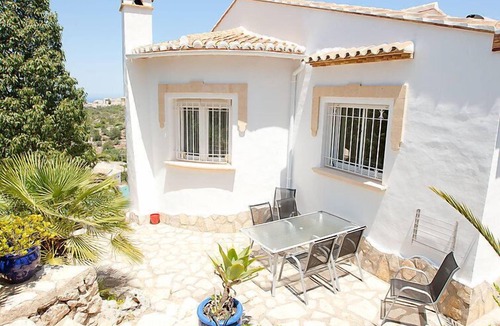Rafol de Almunia House | Vacation home Lunas by Interhome