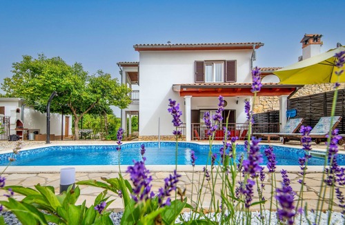 Snasici House | Vacation home Marija by Interhome