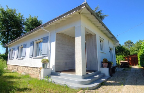 Carcans House | Vacation home Mayne by Interhome