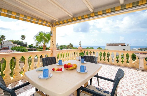 Urbanitzacio la Fustera House | Vacation home Meluca by Interhome
