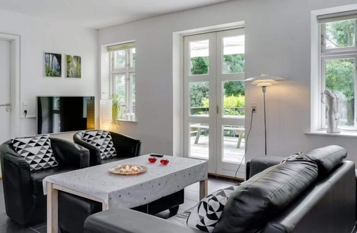 Toreby House | Vacation home "Merle" - 6km from the sea in Lolland, Falster and Mon in Toreby L - 18 persons, 9 bedrooms