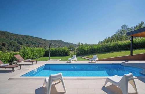 Bosiljevo House | Vacation home Mia by Interhome