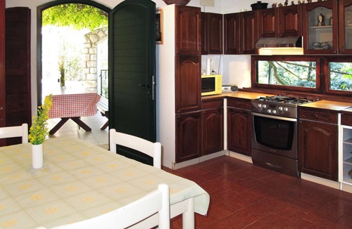 Merag House | Vacation home Mick by Interhome