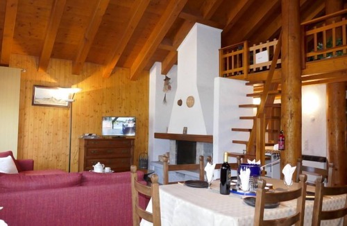 Leontica House | Vacation home Mona by Interhome