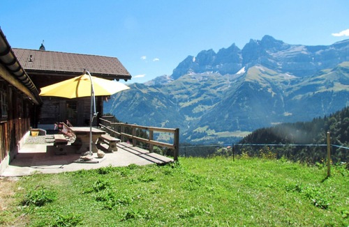 Val d'Illiez House | Vacation home Naulaz by Interhome