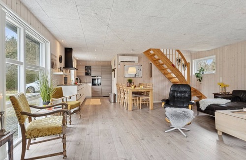 Skygge House | Vacation home "Øgot" by Interhome