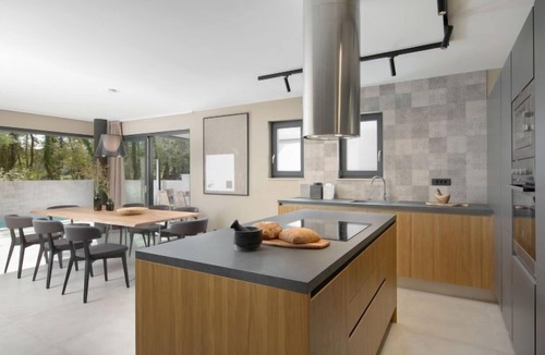 Krizine House | Vacation home Oliva by Interhome