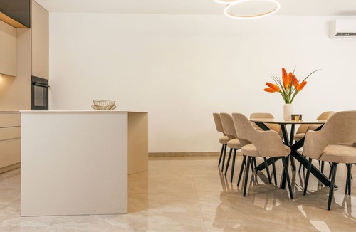 Donji Prolozac House | Vacation home Olive by Interhome