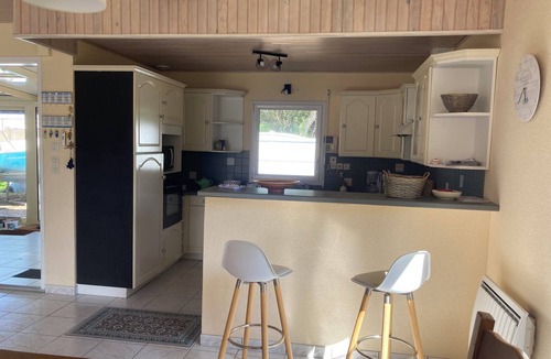 Mesquer House | Vacation home on enclosed land 800 metres from the beach and shops