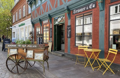 Ribe House | Vacation home "Øthi" by Interhome