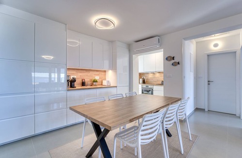 Selce House | Vacation home Perla by Interhome