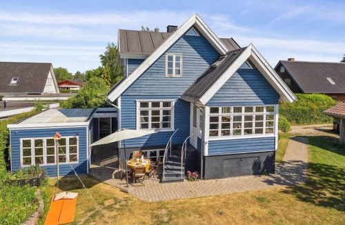Svendborg House | Vacation home "Reinbald" - 2.5km from the sea in Funen in Svendborg - 7 persons, 3 bedrooms