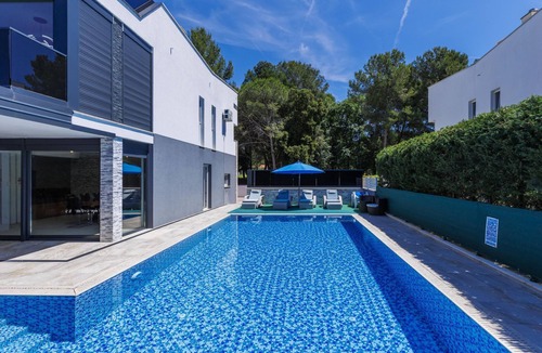 Valbandon House | Vacation home Rial 1 by Interhome