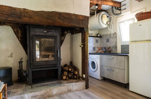 Teyssieu House | Vacation home Roucan by Interhome