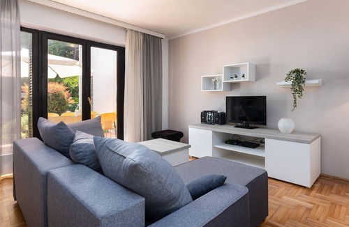 Brulo House | Vacation home Ružić by Interhome