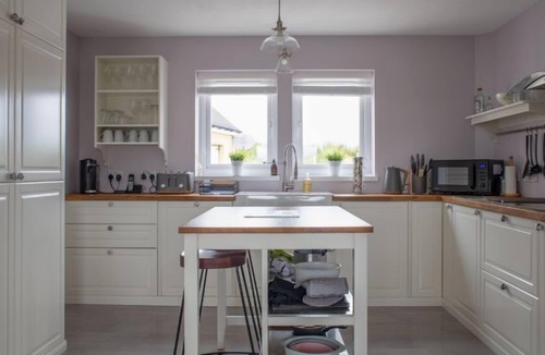 Caroy House | Vacation home Ruadh by Interhome