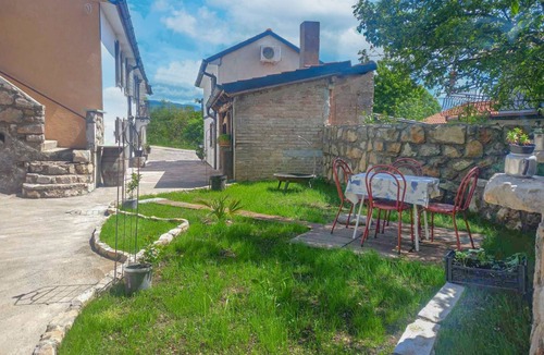 Jurdani House | Vacation home Sunny by Interhome