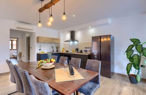 Segotici House | Vacation home Solis by Interhome