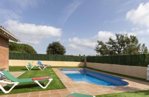 Mont Barbat House | Vacation home San Roca in Tordera - 14 persons, 5 bedrooms