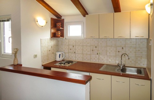 Privlaka House | Vacation home Tone by Interhome