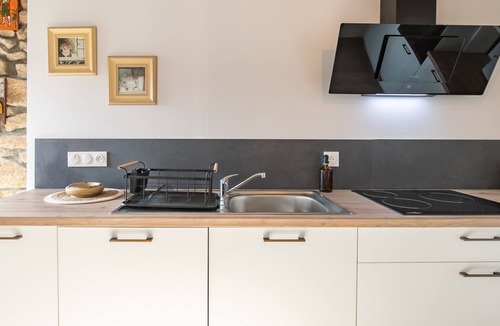 Plouguerneau House | Vacation home Ty Lez by Interhome