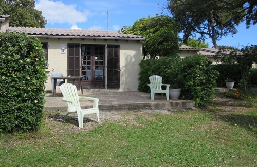 Talasani House | Vacation home Typ B by Interhome