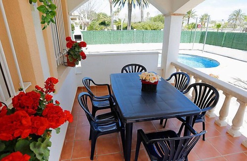 Riumar House | Vacation home Vicky by Interhome