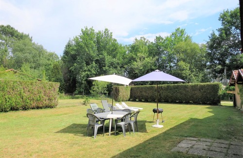 Le Porge House | Vacation home Vignas by Interhome