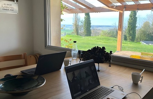 Tombeboeuf House | Vacation Home “Villa with 360° Views in a Peaceful Setting” with Lake View, Private Pool & Wi-Fi