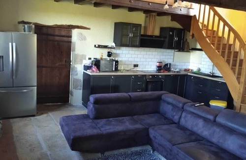 Vallon-en-Sully House | Vacation home with pool