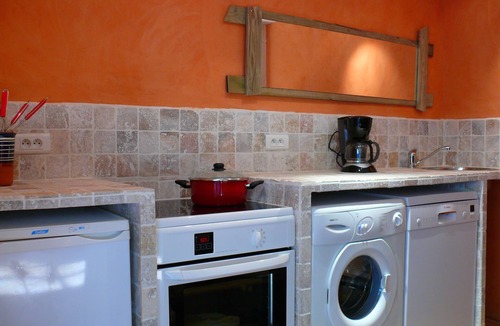 Montlaur House | Vacation home with 40 meter long pool, Languedoc (Amaryllis)