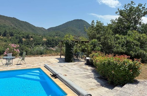 Quillan House | Vacation home with pool