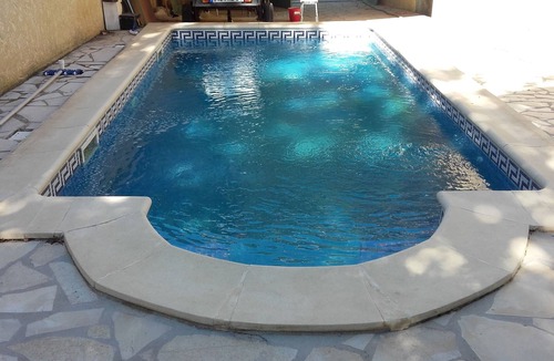 Revest-des-Brousses House | Vacation home with private pool