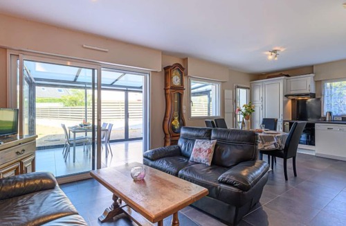 Saint-Pierre-Quiberon House | Vacation home Zal by Interhome