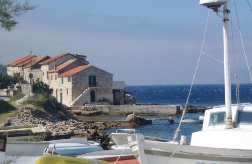 Komiza House | Vacation House CICA Komiza