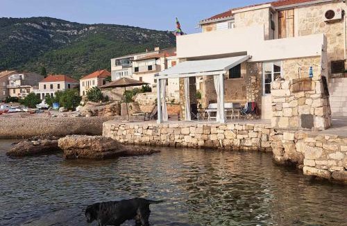 Komiza House | Vacation House CICA Komiza