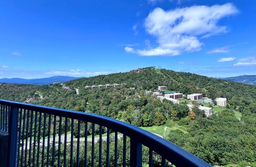 Sugar Mountain Condo | Vacation in a Stunning Third-Floor Unit at Sugar Mountain