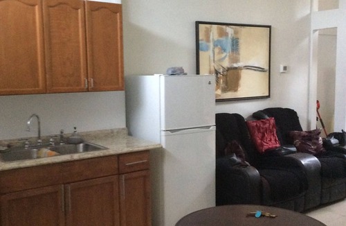 La Villa Gardens Cottage | Vacation in my nice duplex