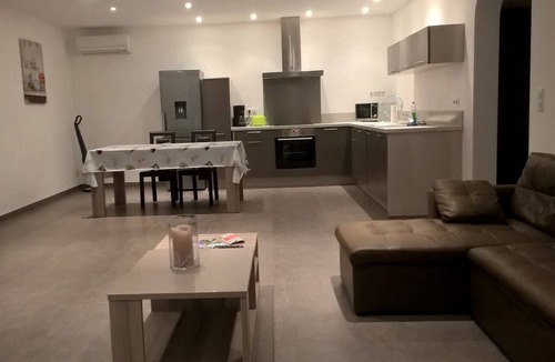 Patrimonio Apartment | VACATION LOCATION