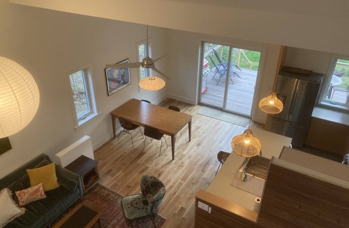 Mount Marion Cottage | VACATION Mod Cottage, Idyllic Setting & Every Amenity