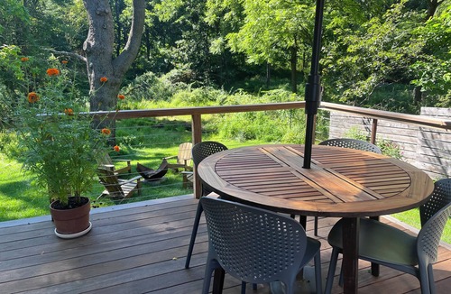 Mount Marion Cottage | VACATION Mod Cottage, Idyllic Setting & Every Amenity